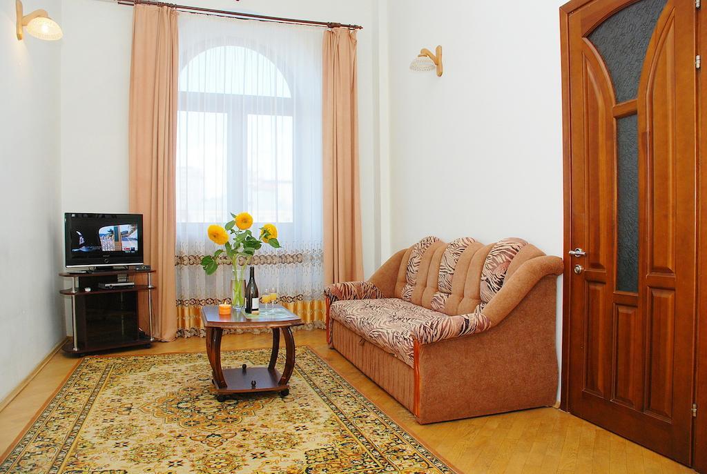 Rentday Apartments - Kiev Extérieur photo