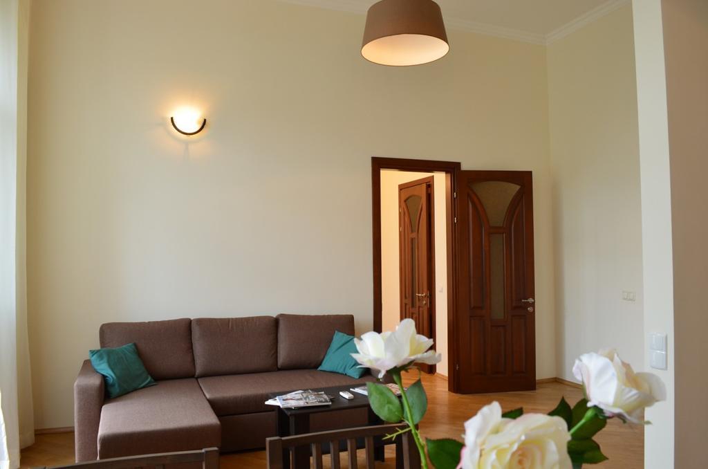 Rentday Apartments - Kiev Extérieur photo
